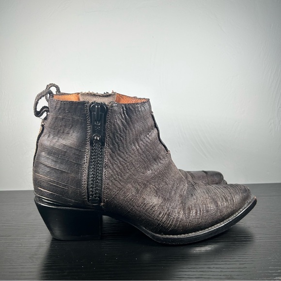 Frye Women's Sacha Moto Ankle Booties Black leather size 7.5 - Picture 1 of 7